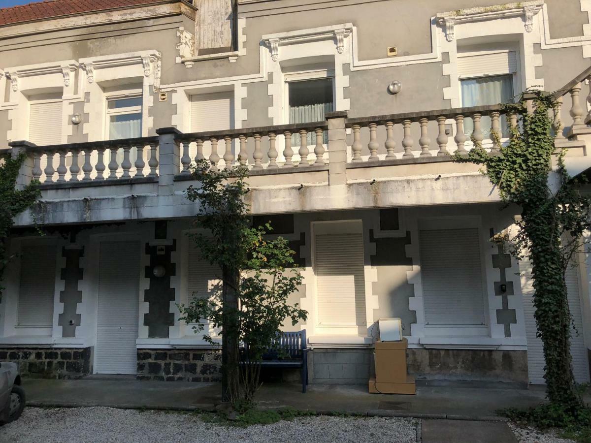 Apartment Aux Thermes